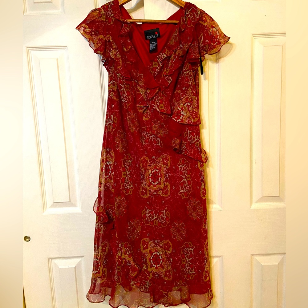 Womens tee/knee length dress
